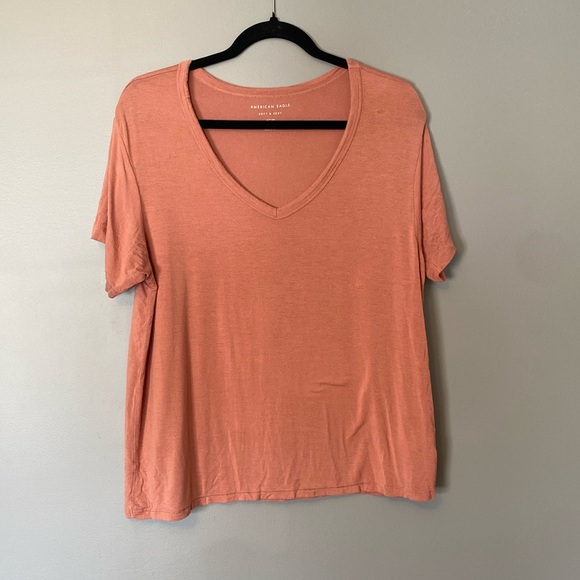 ๐ American Eagle Soft & Sexy V Neck - Small - Picture 1 of 5